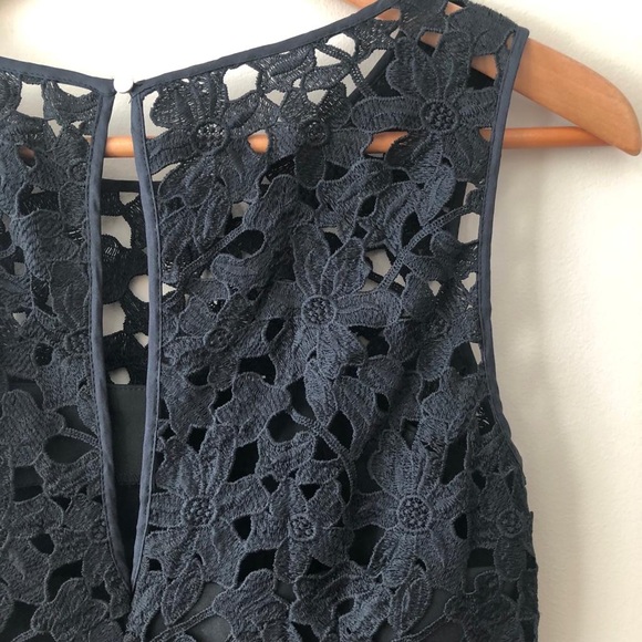 Beautiful black floral H&M dress - Picture 8 of 10